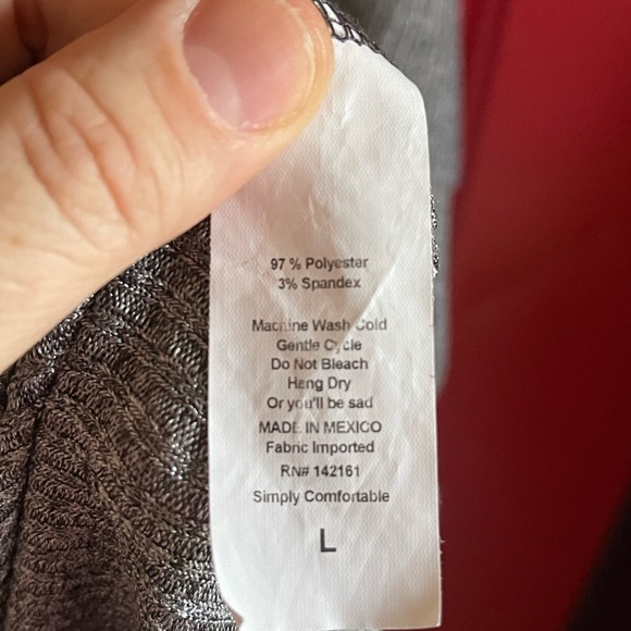 Lula Roe - Picture 8 of 8